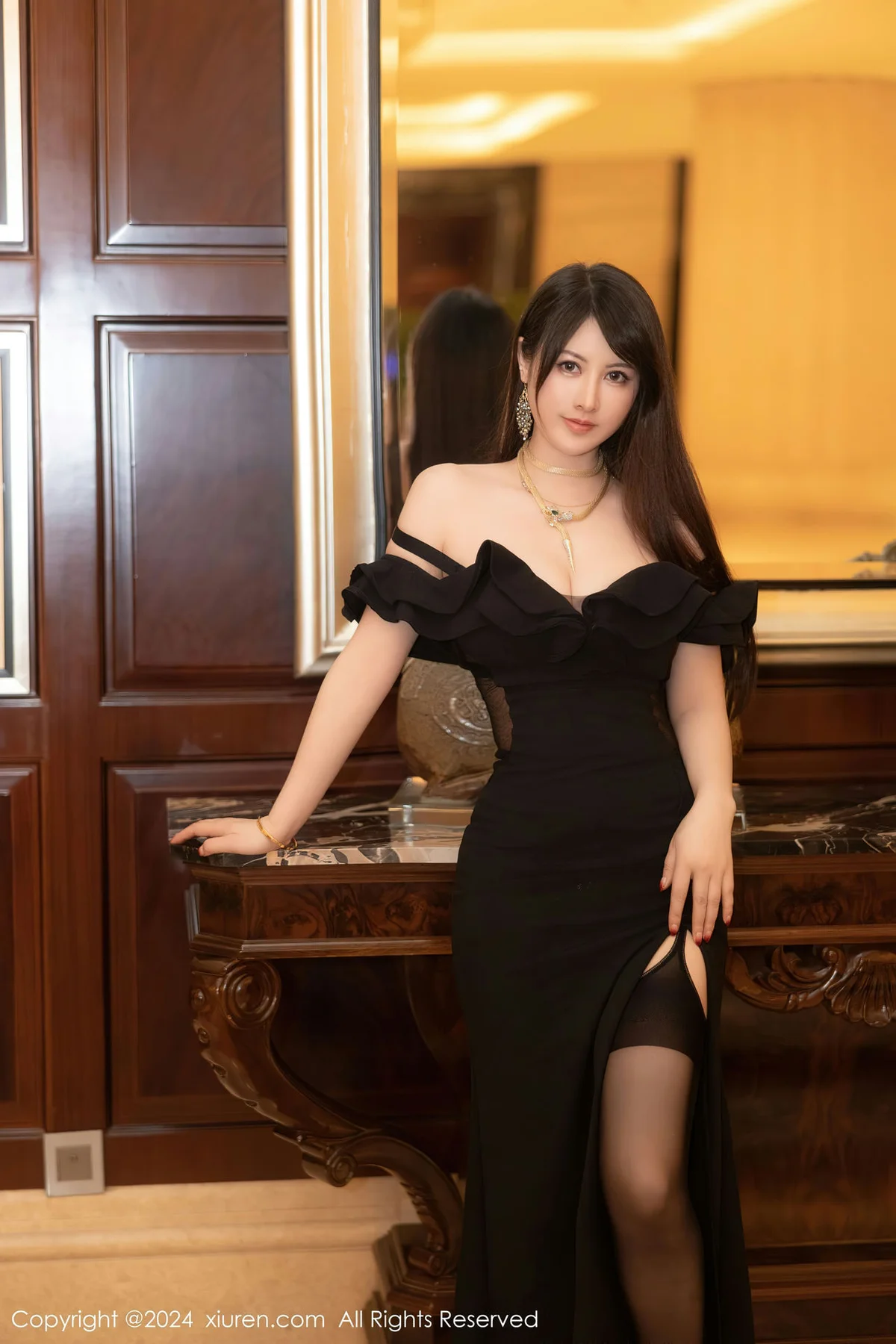 XiuRen 秀人 No.8397 诗诗kiki 黑色礼裙性感写真11 - 1