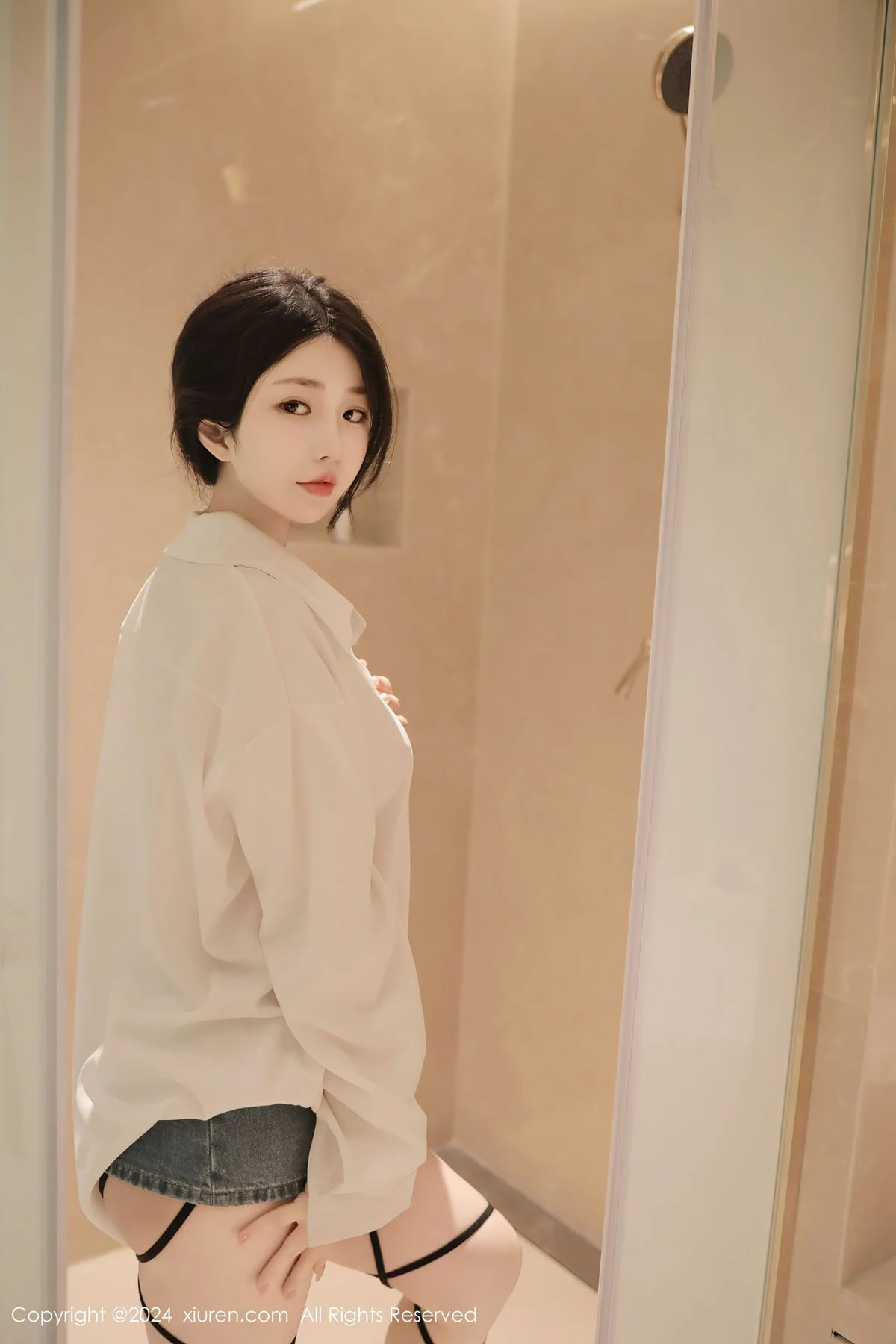 XiuRen 秀人 No.8400 陈小花 白色轻透上衣性感写真11 - 4