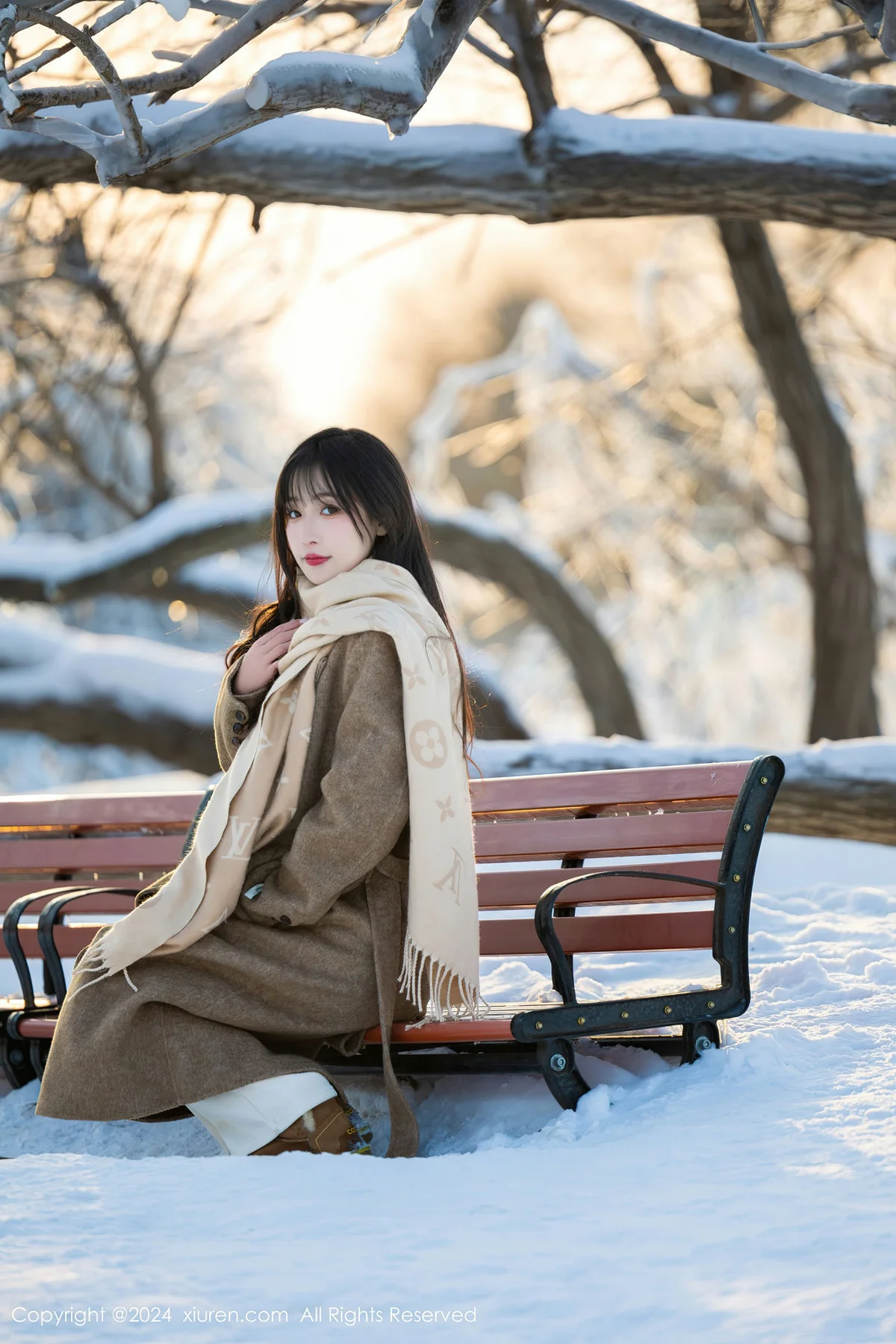 XiuRen 秀人 No.8409 林星阑 白色连体衣哈尔滨旅拍1 - 2