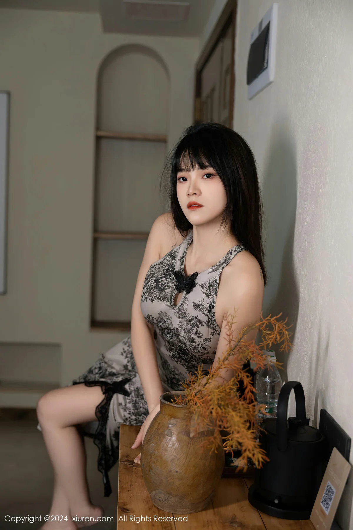 XiuRen 秀人 No.8434 唐安诺 连衣短裙性感写真 - 9