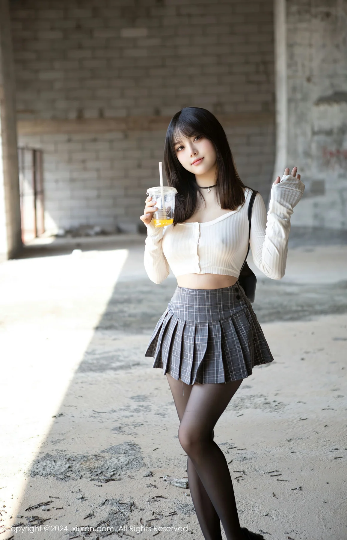 XiuRen 秀人 No.8439 豆瓣酱 捆绑主题性感写真11 - 5