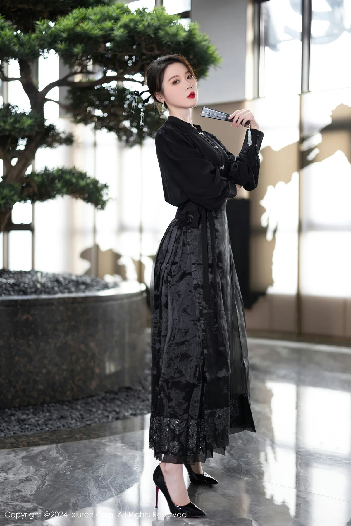 XiuRen 秀人 No.8465 梦心玥  白色轻透性感写真3 - 2