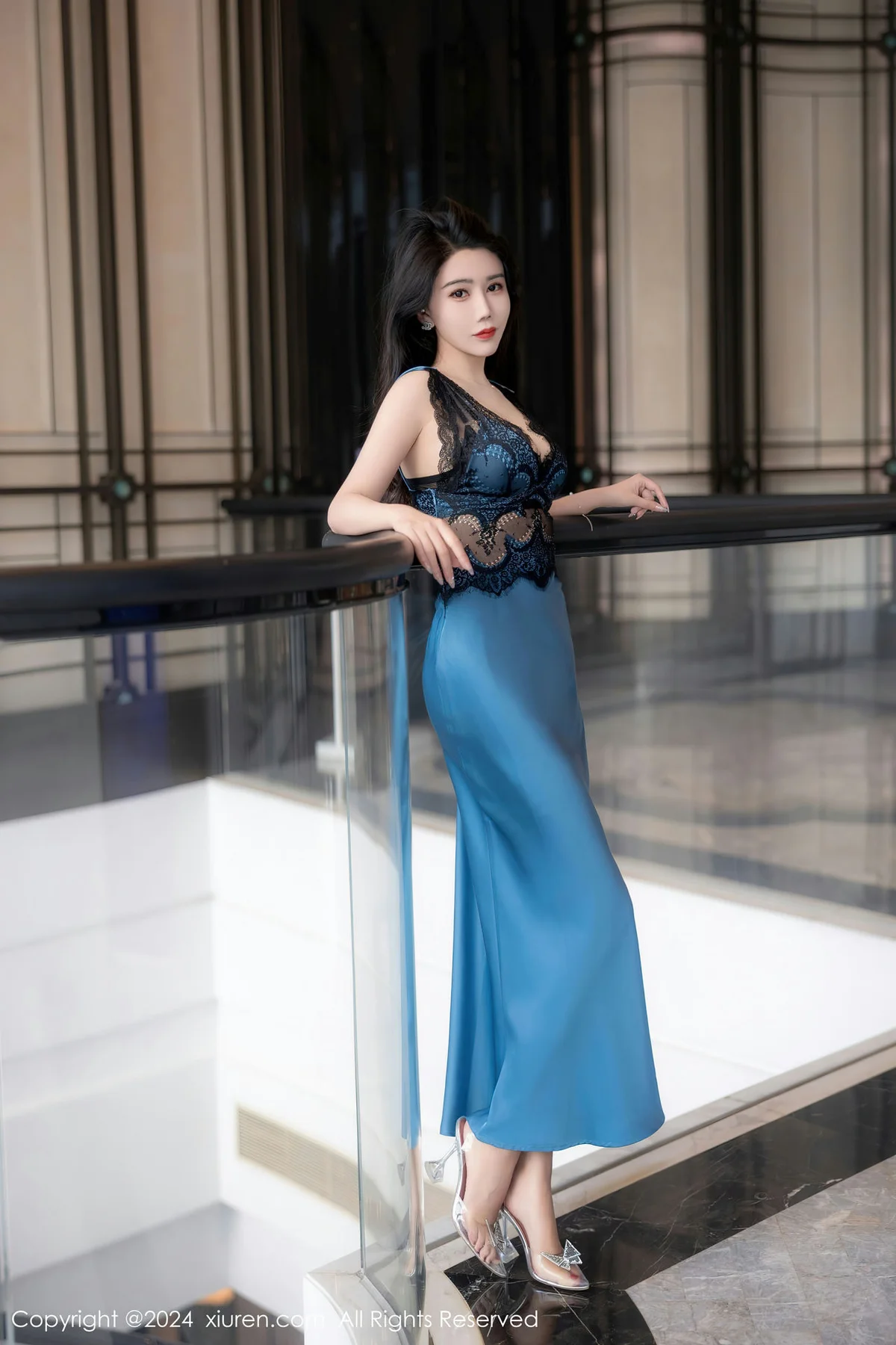 XiuRen 秀人 No.8466 李若汐 黑色情趣内衣性感写真33 - 5