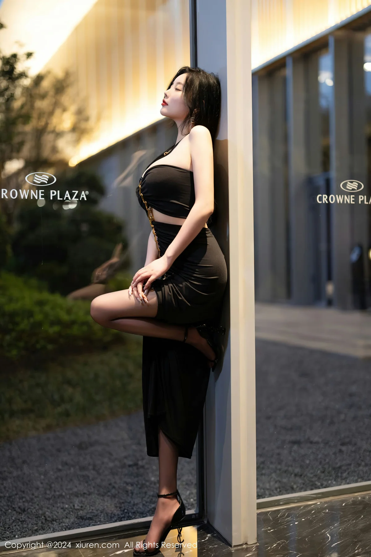 XiuRen 秀人 No.8484 杨晨晨Yome 性感迷人性感写真2 - 6