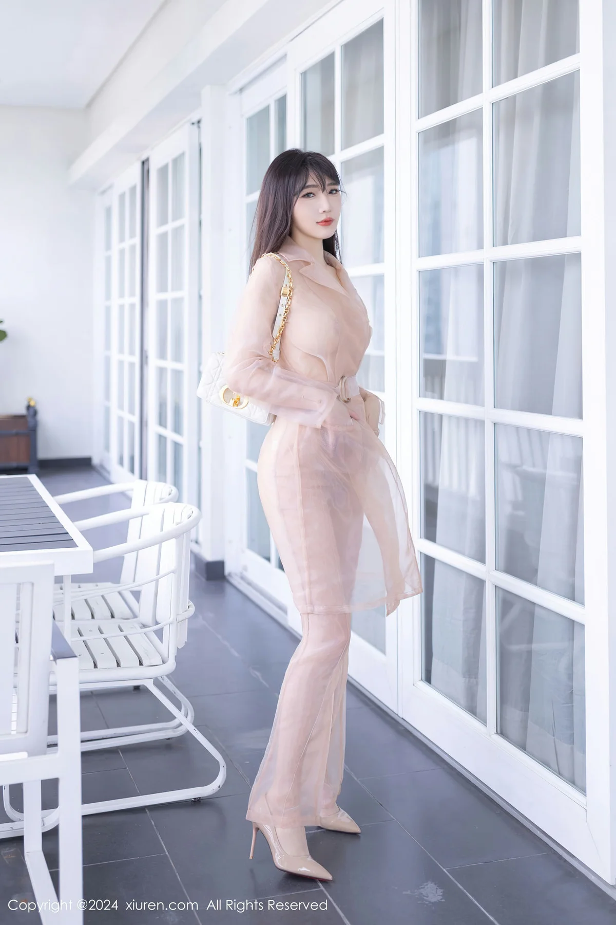 XiuRen 秀人 No.8509 陆萱萱 浅粉色透视西装性感写真11 - 1