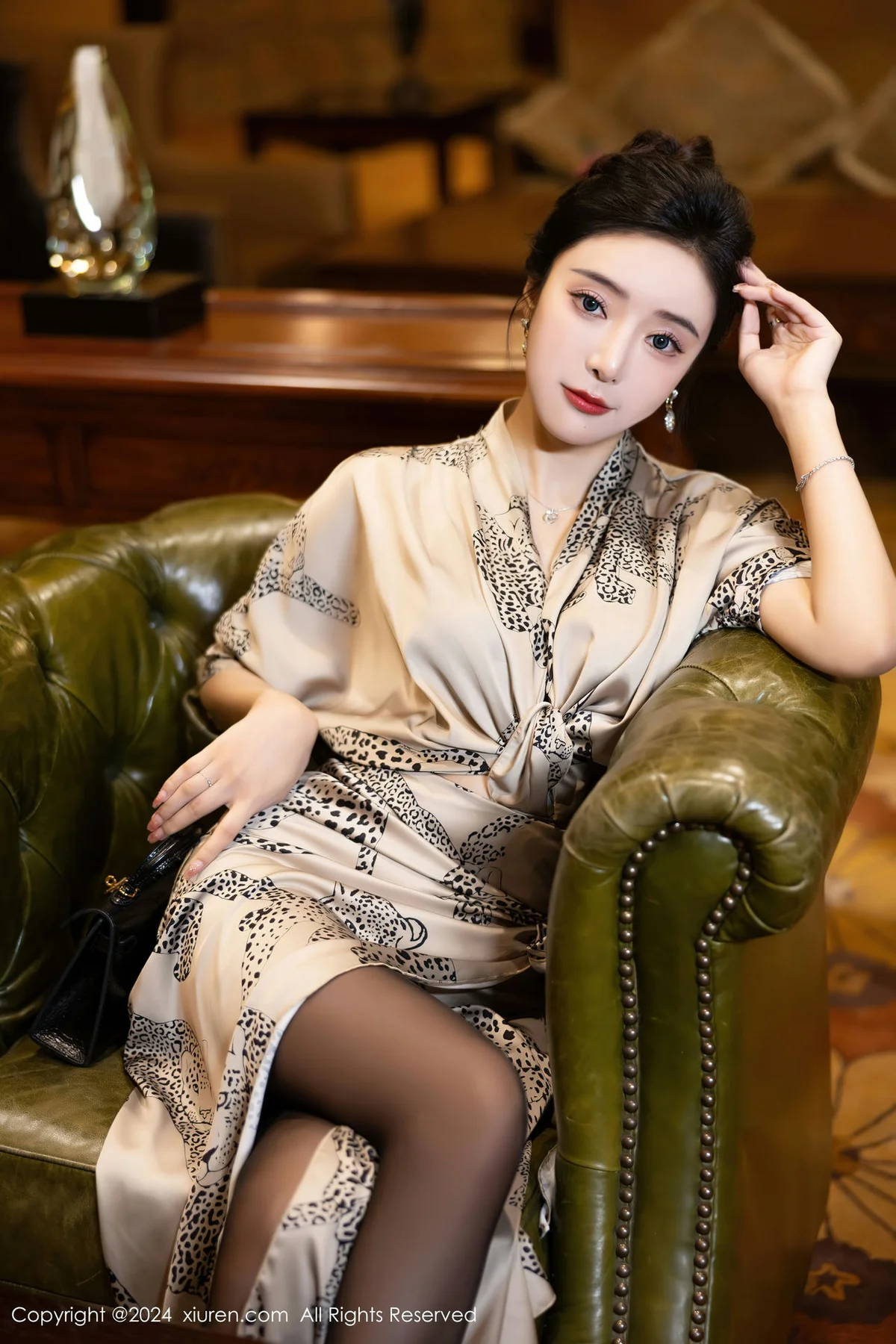 XiuRen 秀人 No.8510 王馨瑶yanni 御姐姿态哈尔滨旅拍22 - 10