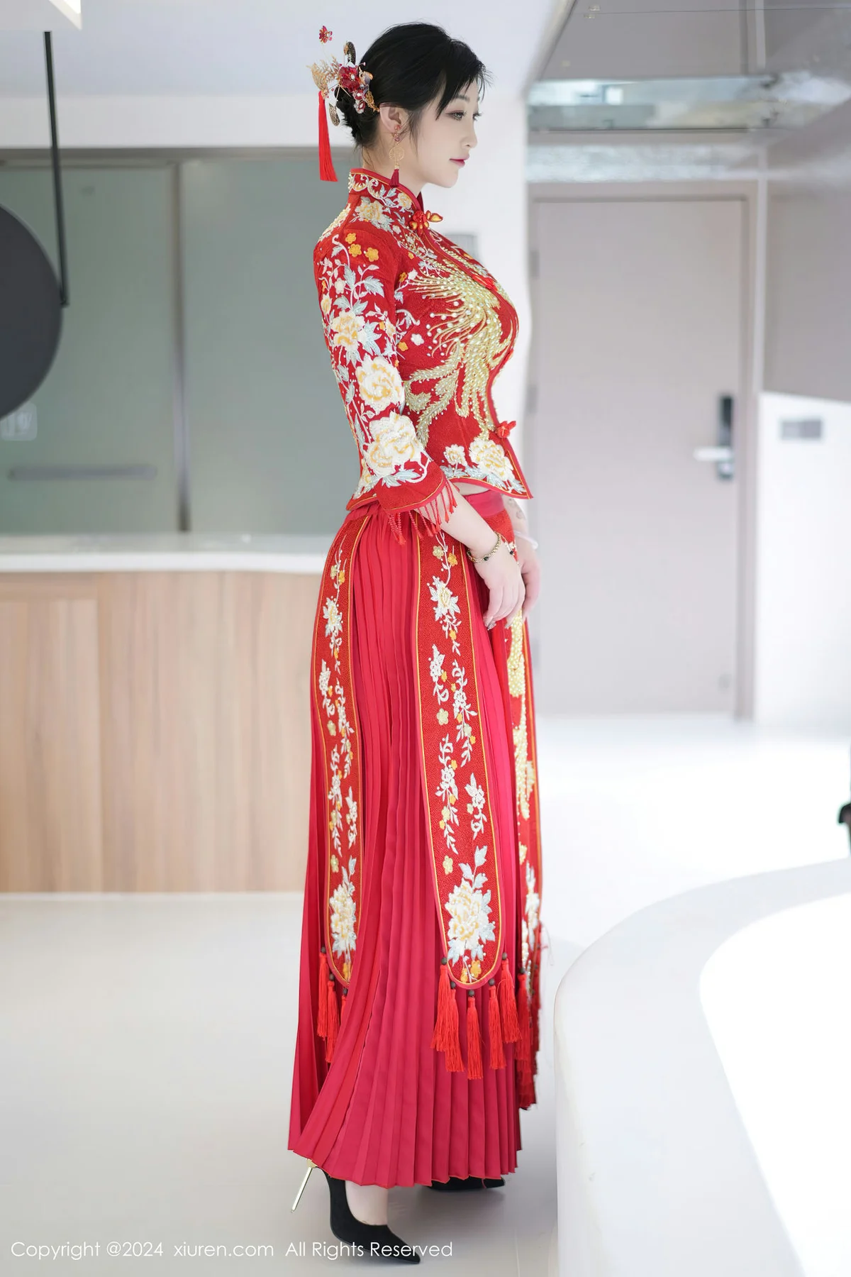 XiuRen 秀人 No.8521 妲己_Toxic 新娘装扮泰国心愿旅拍33 - 3