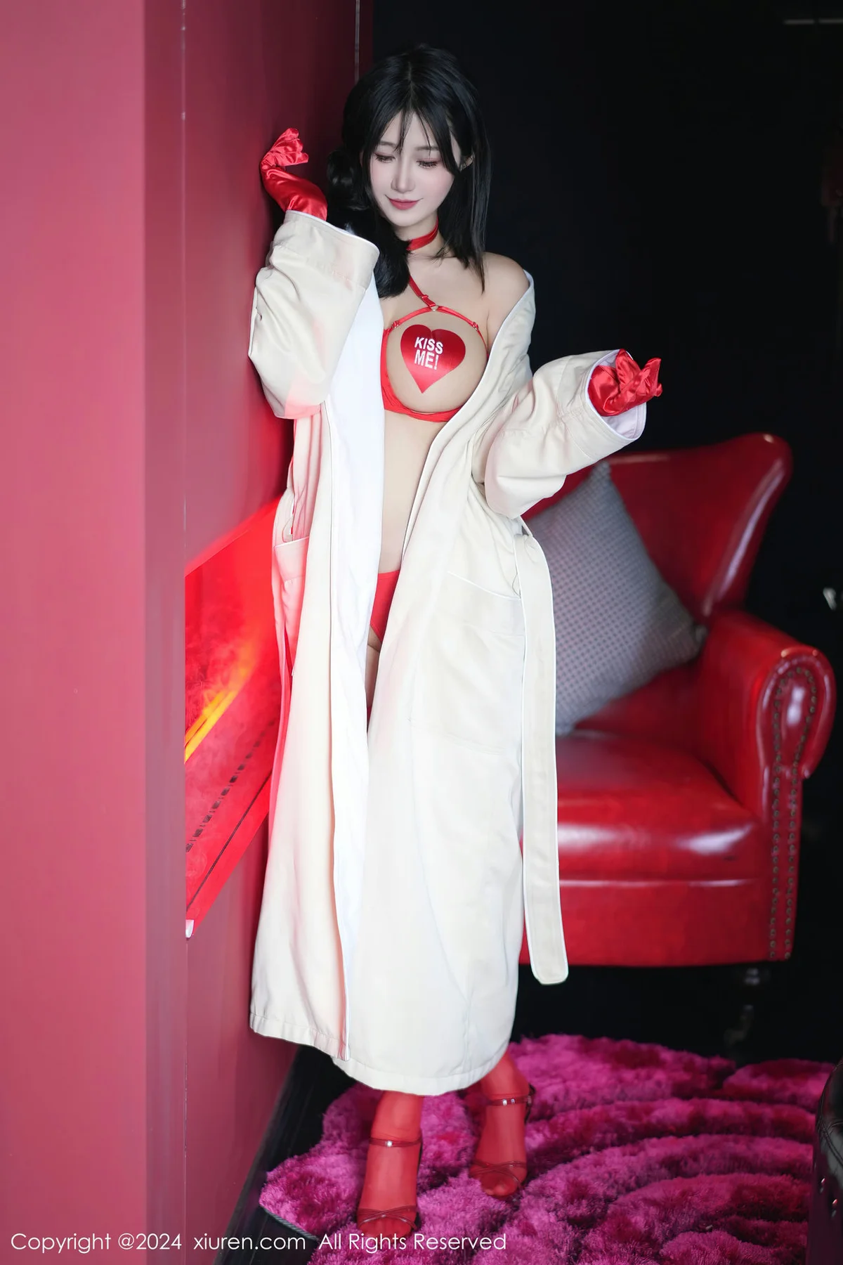 XiuRen 秀人 No.8555 laura阿姣 红色丝袜性感写真1 - 7