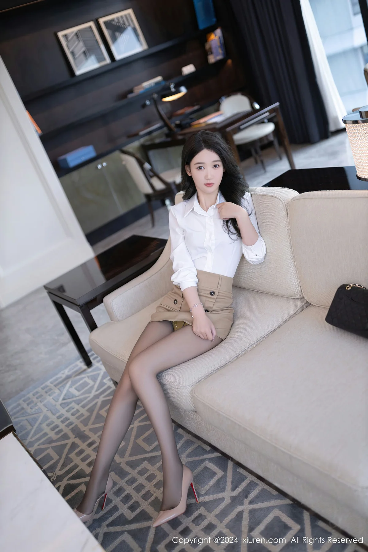 XiuRen 秀人 No.8571 唐安琪 白色OL服饰性感写真11 - 4