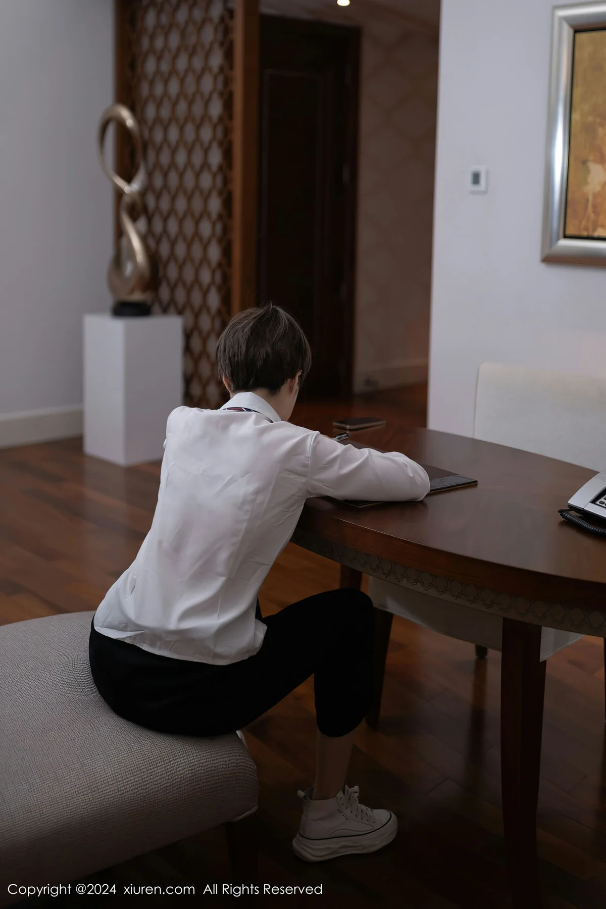 XiuRen 秀人 No.8579 杏子Yada 灰色制服性感写真2 - 5