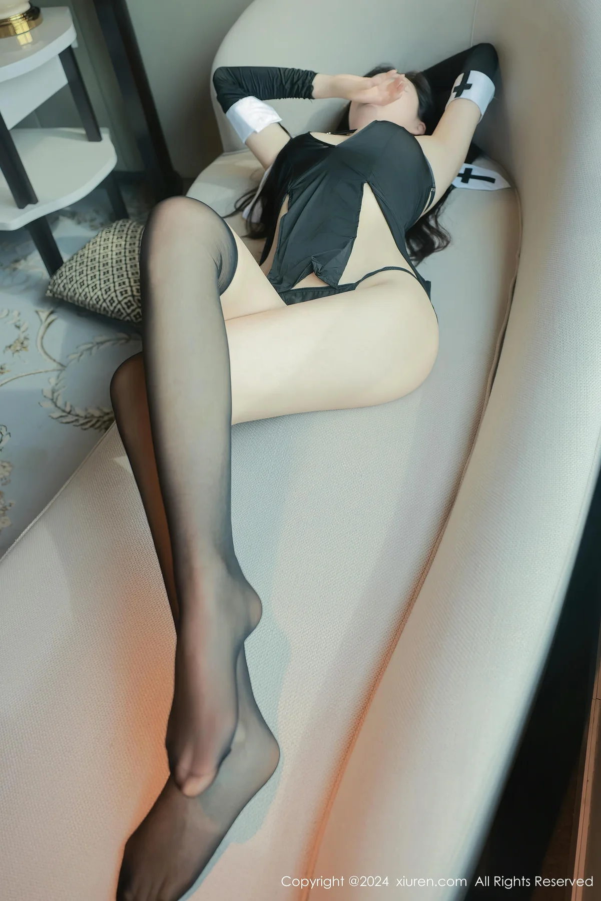 XiuRen 秀人 No.8614 雪糕CiCi 修女服饰性感写真 - 3