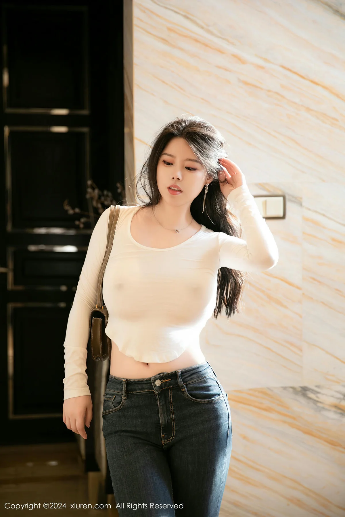 XiuRen 秀人 No.8618 白茹雪 蓝色牛仔裤性感写真1 - 4