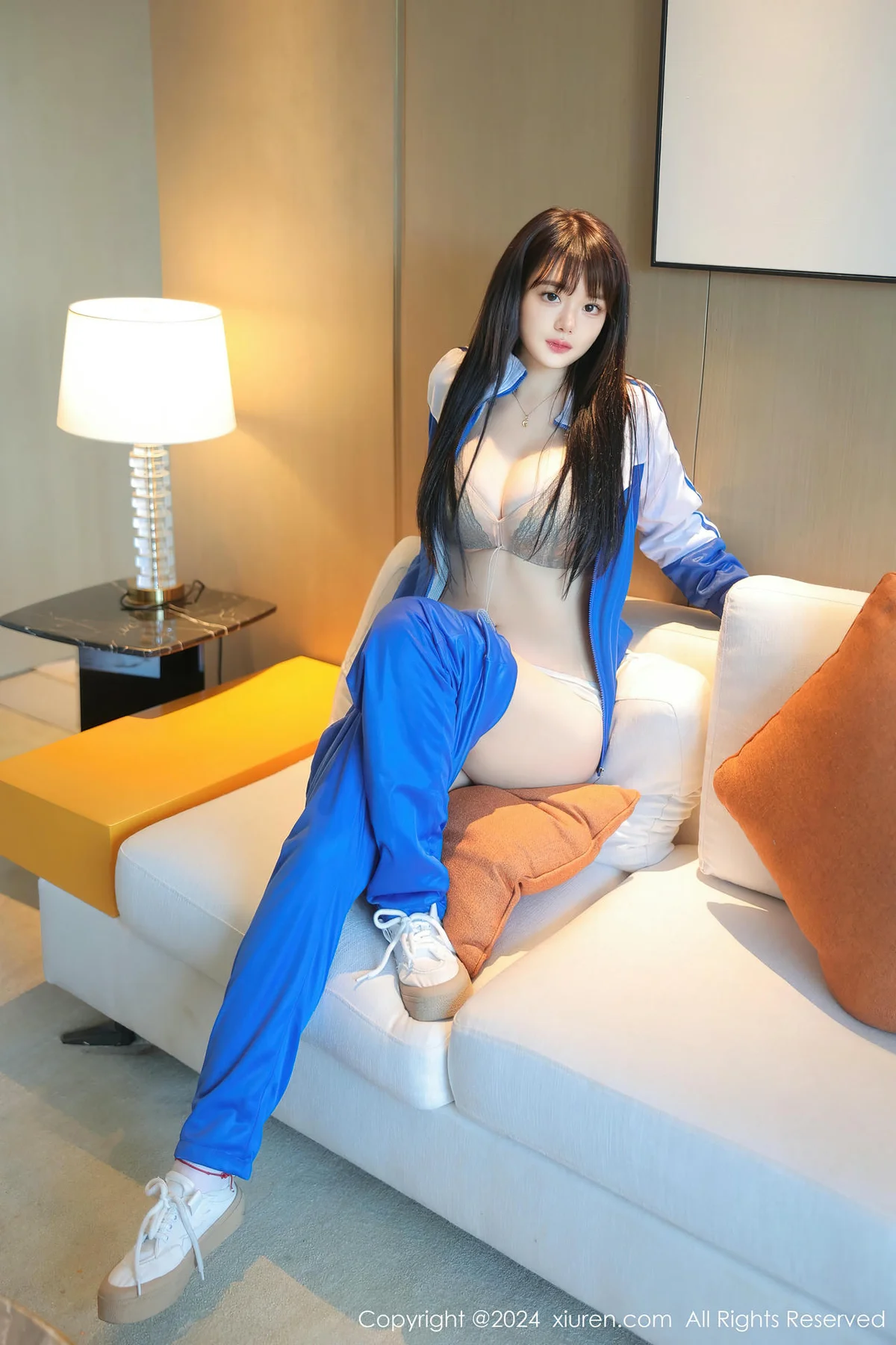 XiuRen 秀人 No.8631 陈柒柒 感蓝色学妹服饰性感写真1 - 5