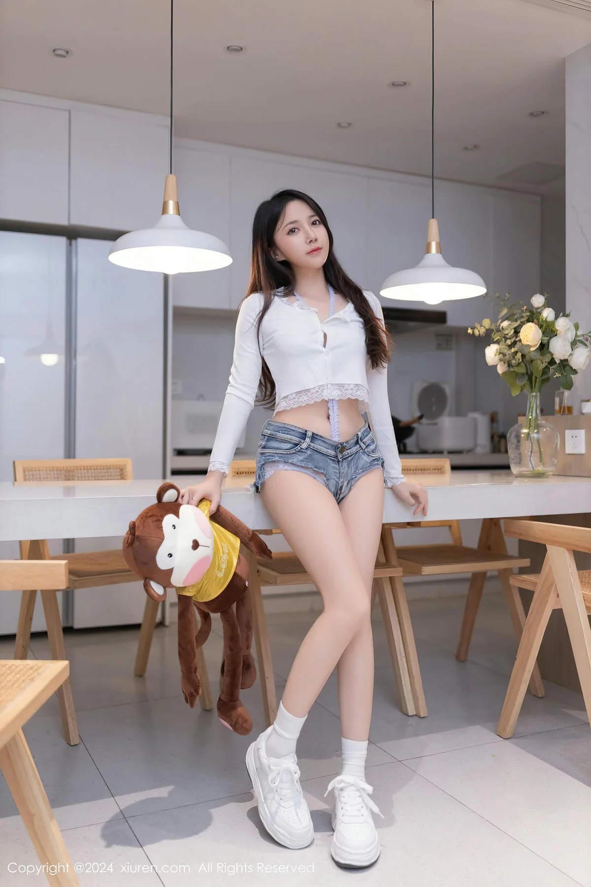 XiuRen 秀人 No.8639 鱼子酱Fish 香蕉小猴主题拍摄性感写真11 - 4