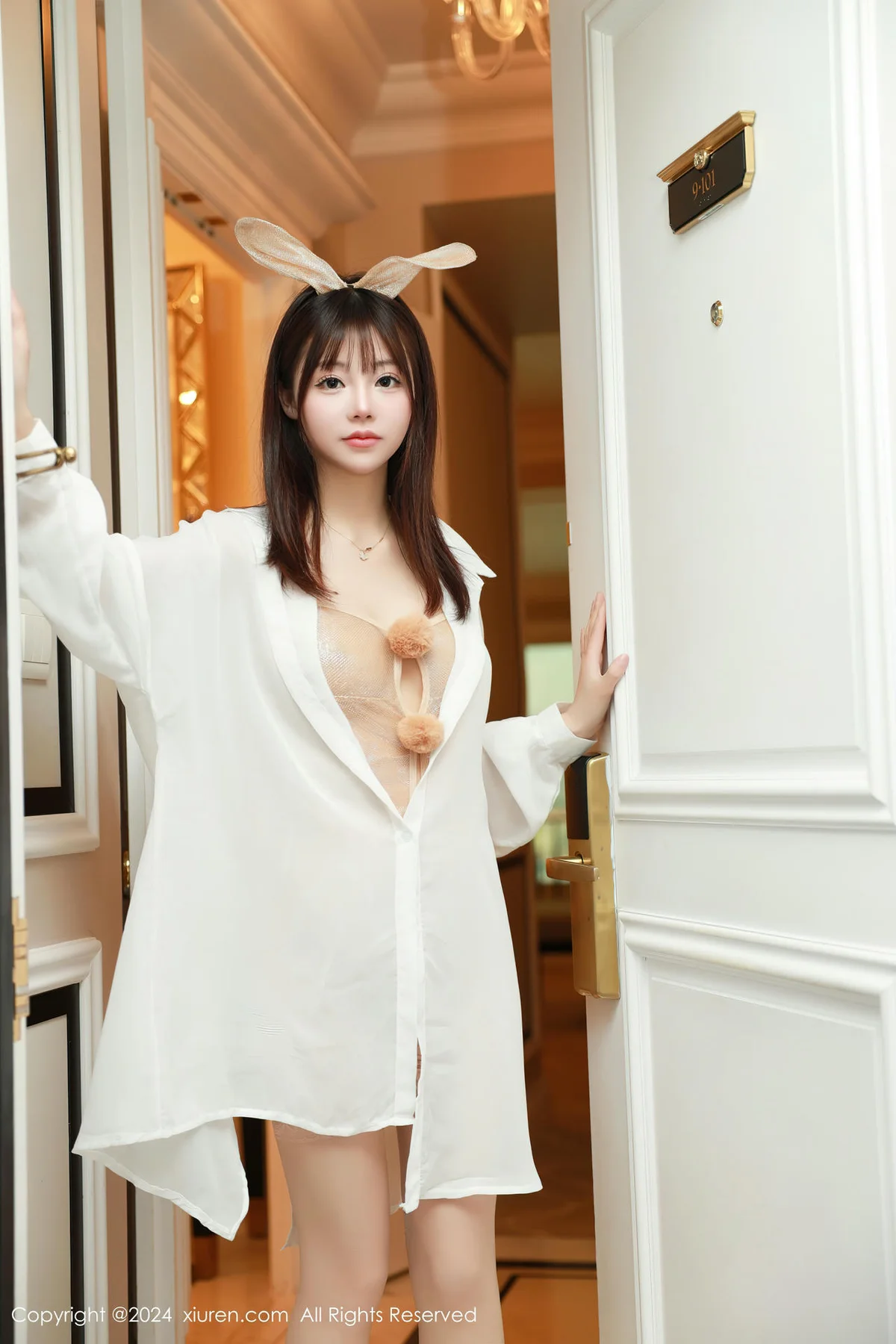 XiuRen 秀人 No.8645 佘贝拉Bella 魅惑肉丝巴厘岛心愿旅拍3 - 6