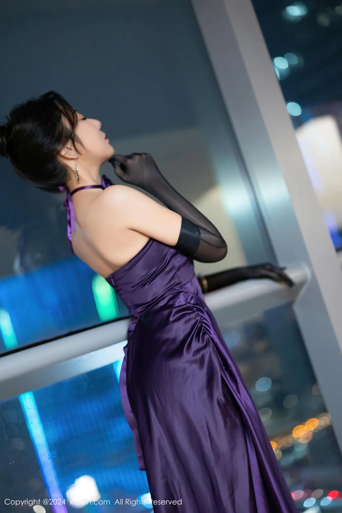 XiuRen 秀人 No.8698 王馨瑶yanni 紫色丝袜性感写真1 - 10