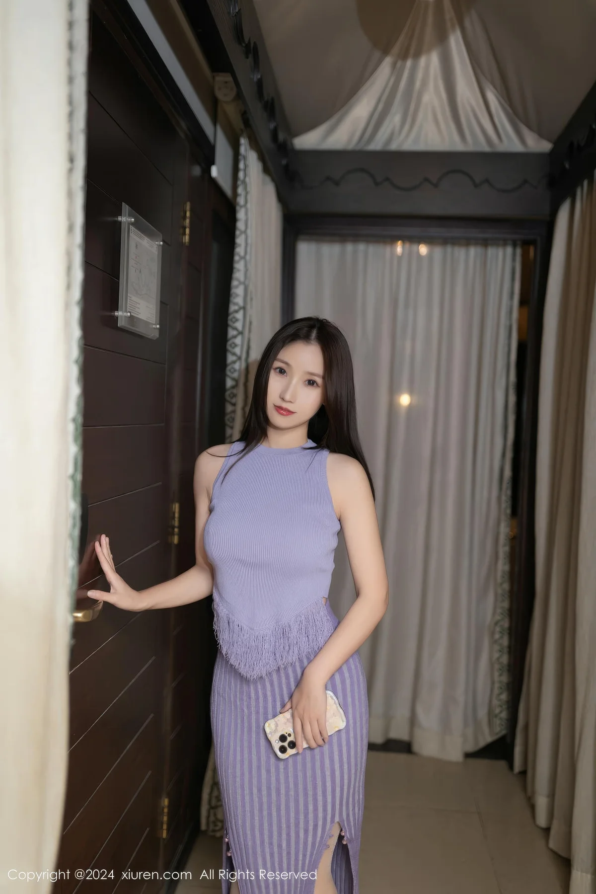 XiuRen 秀人 No.8725 杏子Yada 紫色短裙性感写真333 - 2