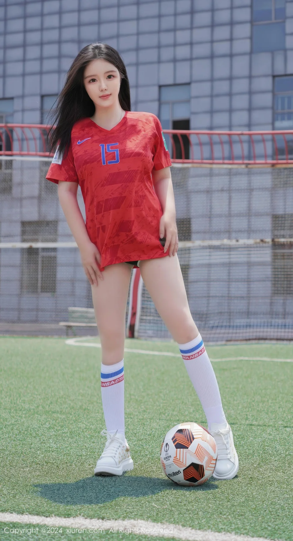 XiuRen 秀人 No.8733 小薯条nienie 足球场景拍摄性感写真 - 3