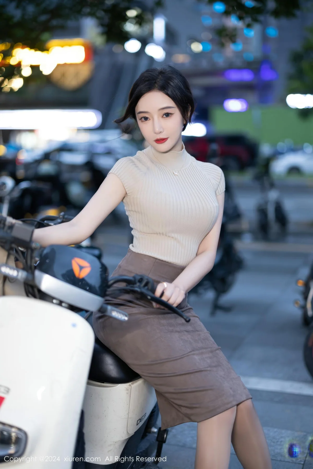 XiuRen 秀人 No.8741 王馨瑶yanni 魅惑肉丝性感写真222 - 9