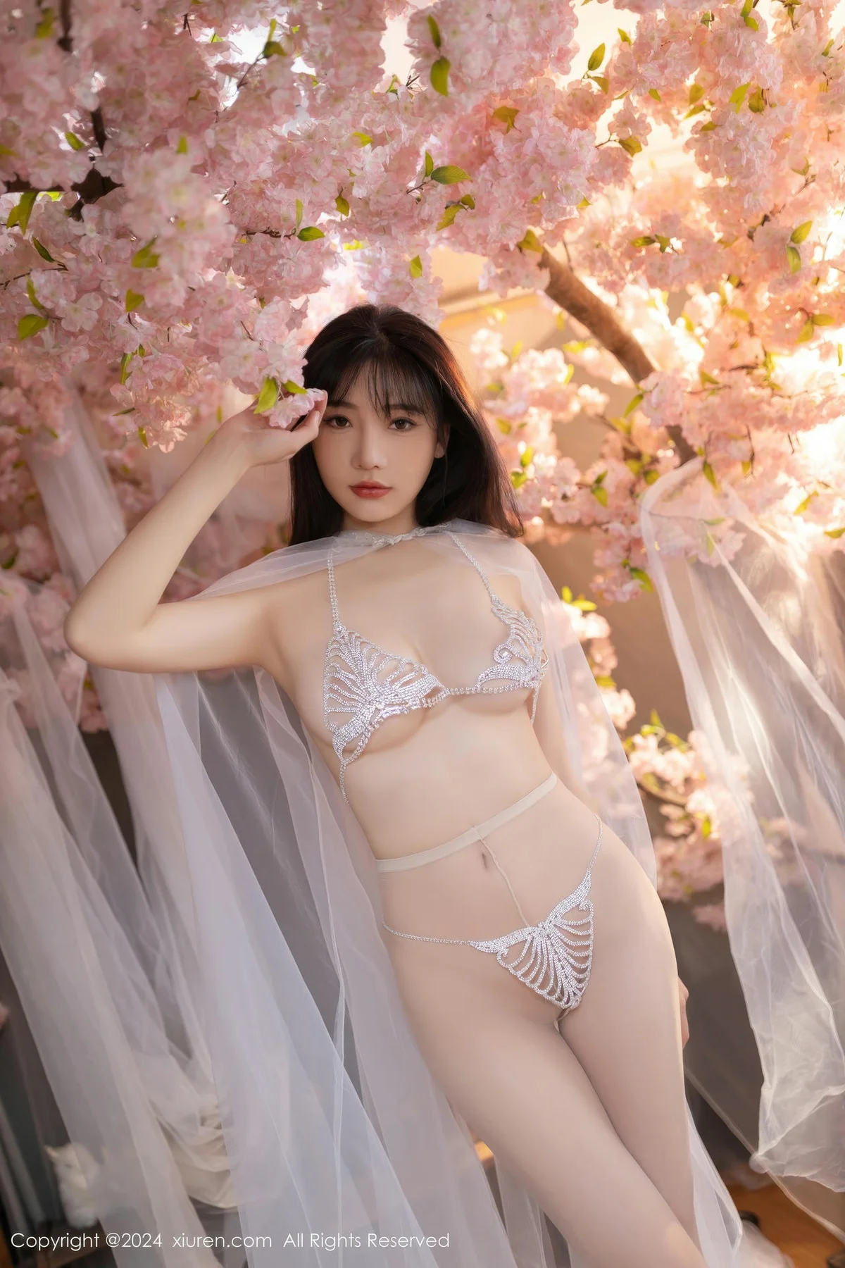XiuRen 秀人 No.8807 陆萱萱 桃花仙主题拍摄迪拜旅拍111 - 6