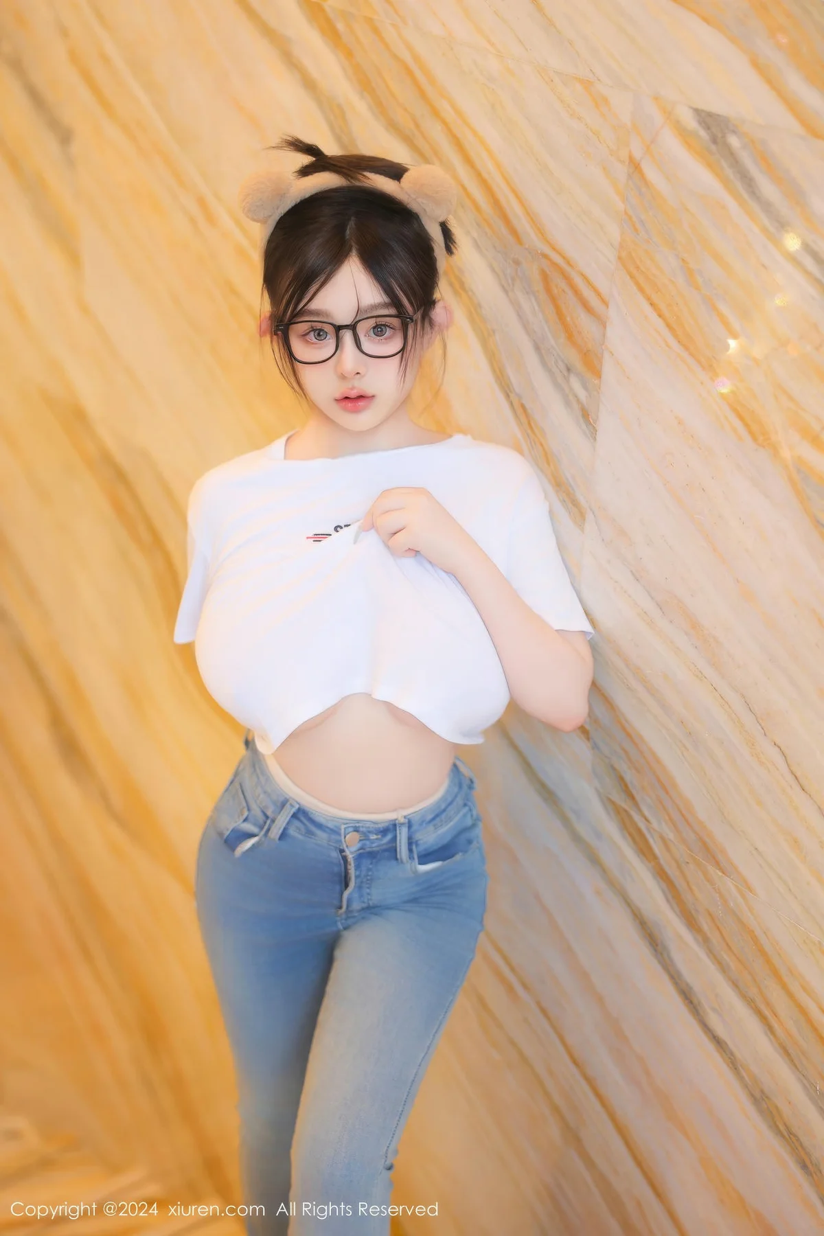 XiuRen 秀人 No.8809 娜娜子yy 首套写真白色T恤 - 4