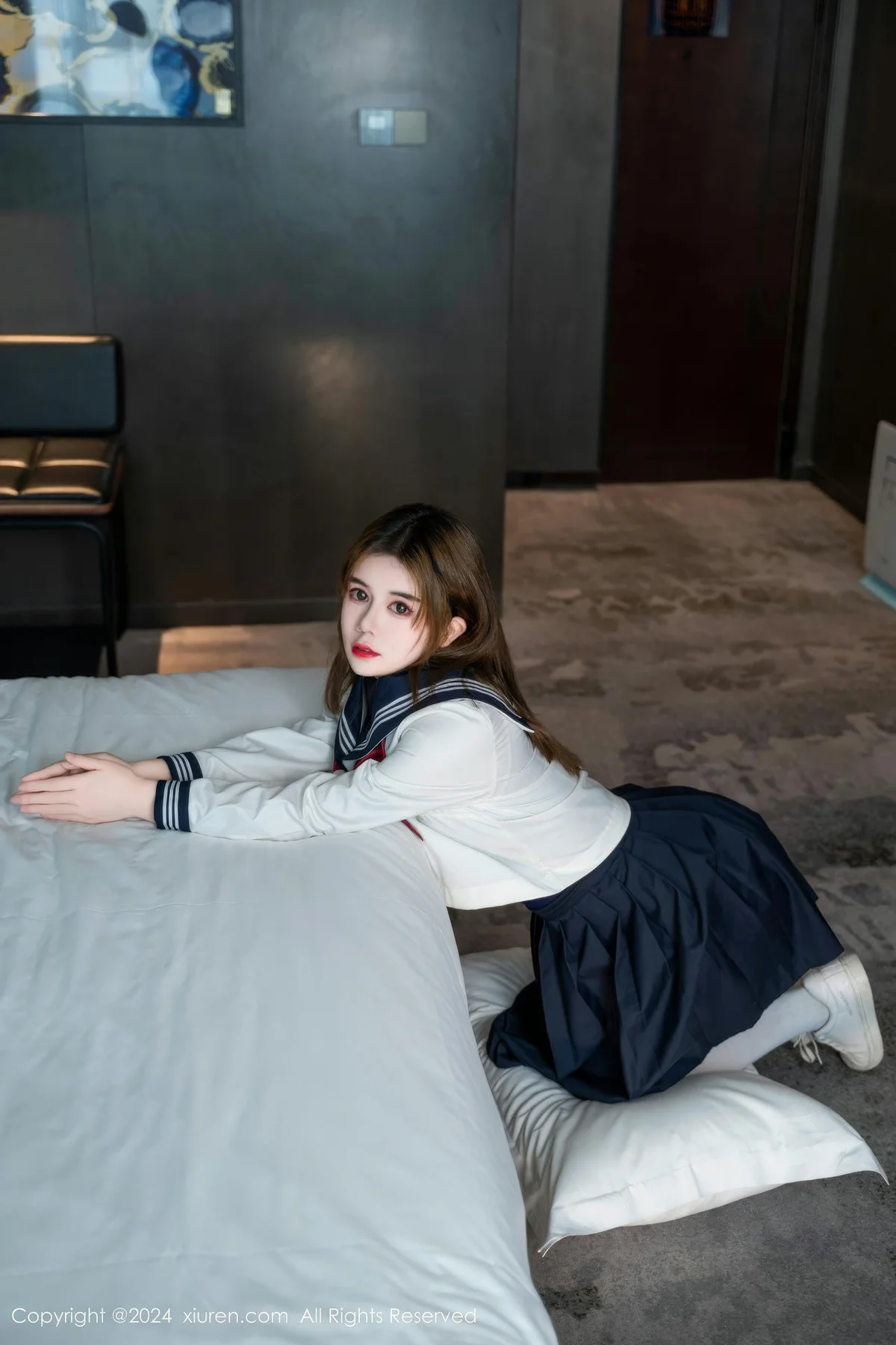 XiuRen 秀人 No.8819 凌彩烟 新晋美模性感写真 - 7