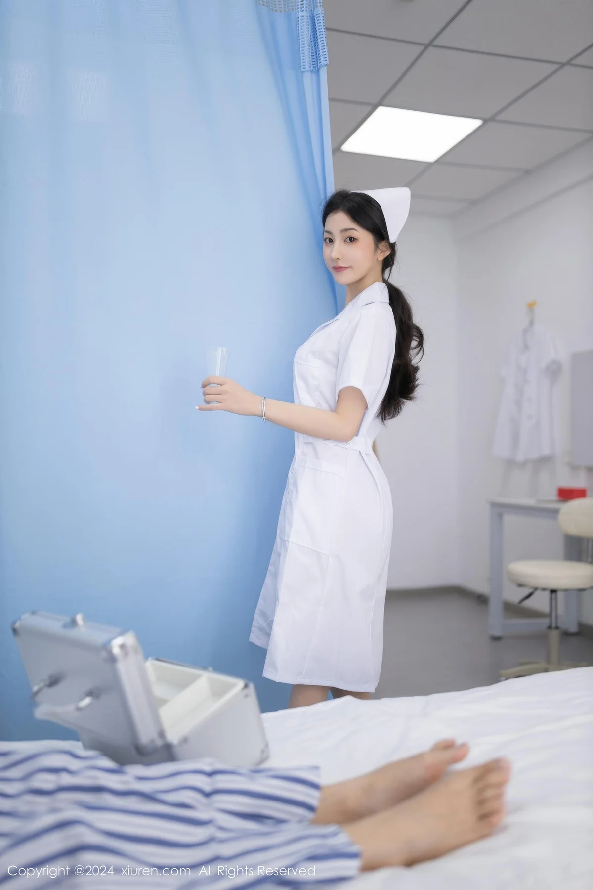 XiuRen 秀人 No.8897 鱼尾fish 白色护士制服性感写真11 - 7