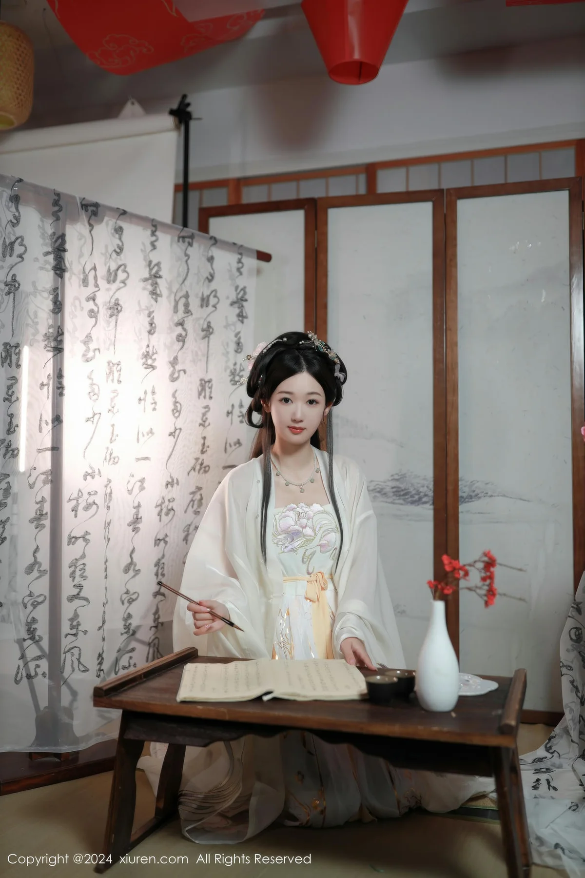 XiuRen 秀人 No.8898 唐安琪 浅色古装迪拜旅拍11 - 1