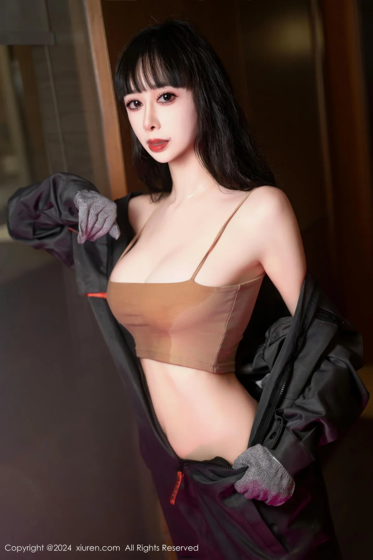 XiuRen 秀人 No.8938 宝宝甜 上门女维修工特殊服务性感写真 - 5