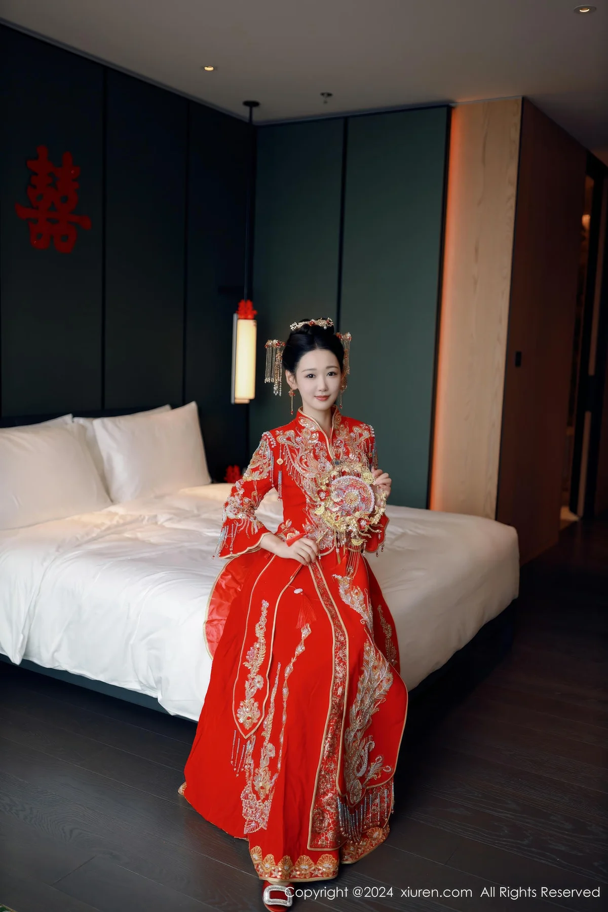 XiuRen 秀人 No.8972 唐安琪 红色新娘服饰迪拜旅拍111 - 3