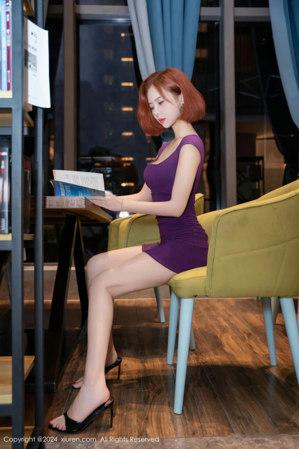 XiuRen 秀人 No.8978 白芷yy 紫色连衣短裙性感写真3 - 2