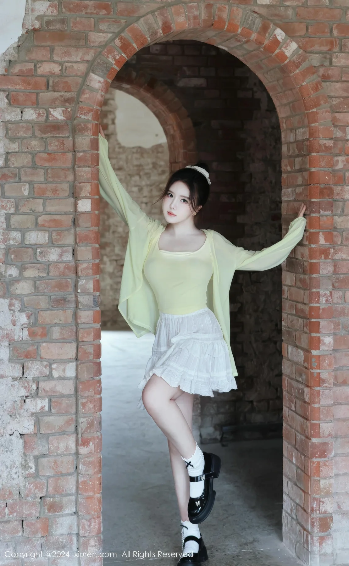 XiuRen 秀人 No.9024 小薯条nienie 共享电动车主题拍摄性感写真11 - 5