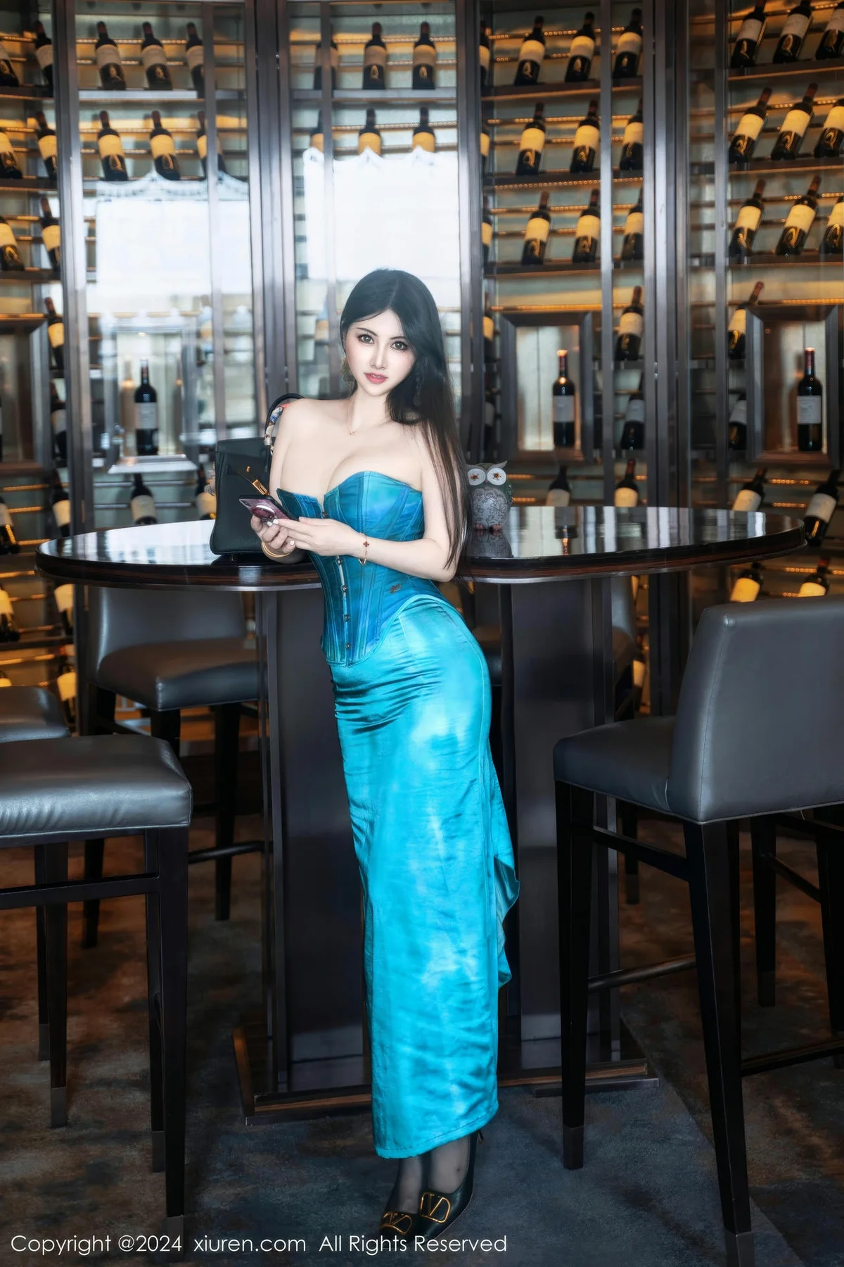 XiuRen 秀人 No.9039 诗诗kiki 酒吧巧遇美女性感写真2 - 9