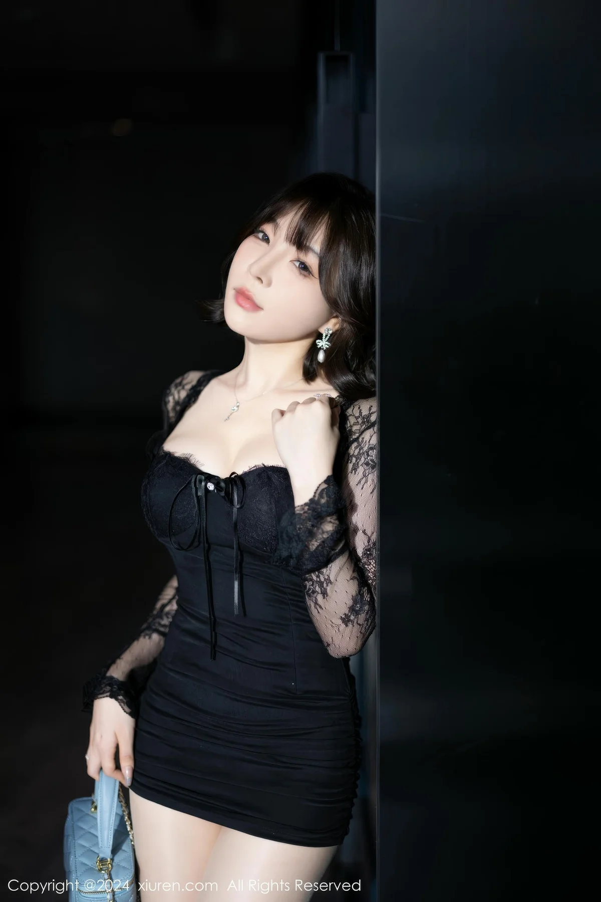 XiuRen 秀人 No.9048 徐莉芝Booty 连衣短裙性感写真1 - 8