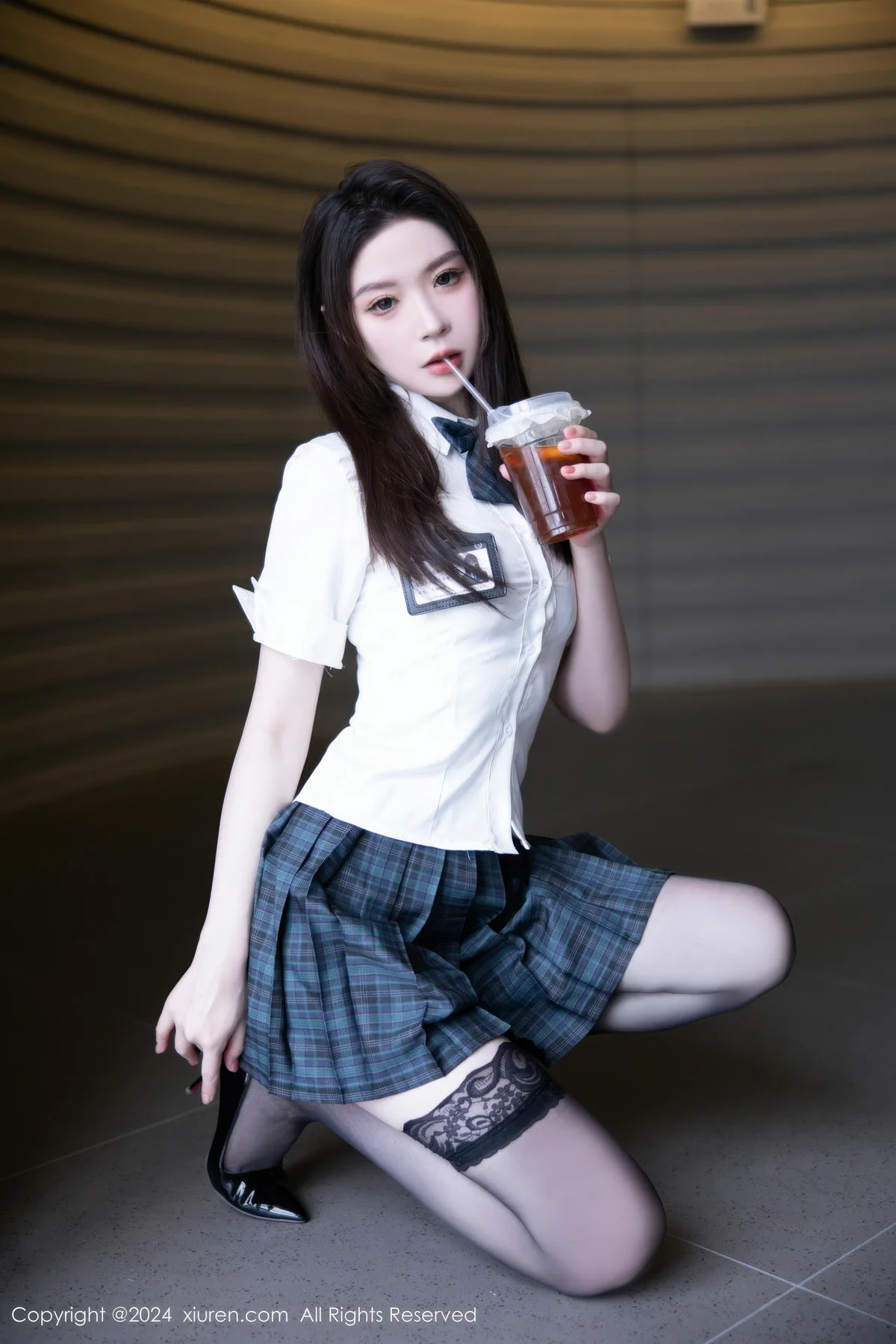 XiuRen 秀人 No.9074 梦心玥 性感JK制服性感写真 - 9