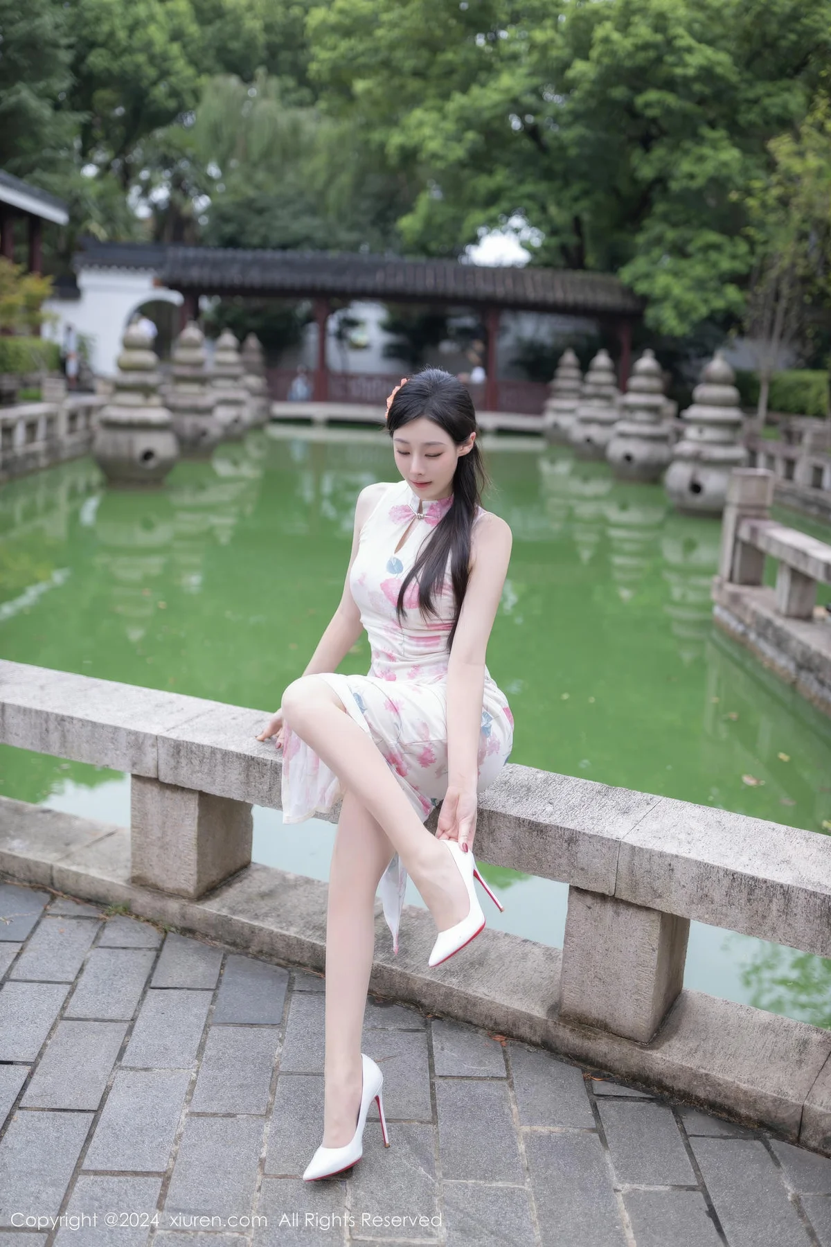 XiuRen 秀人 No.9087 小逗逗 诱人肉色丝袜性感写真11 - 8