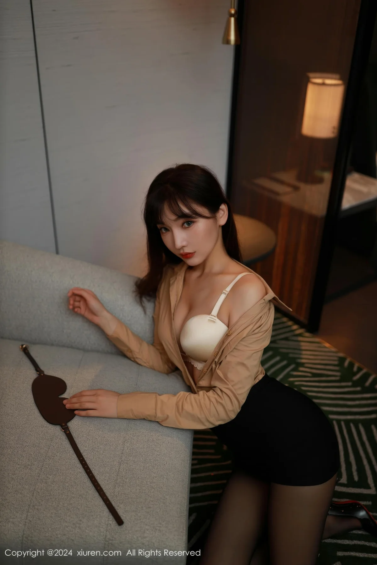 XiuRen 秀人 No.9088 陆萱萱 黑丝OL写真1 - 9