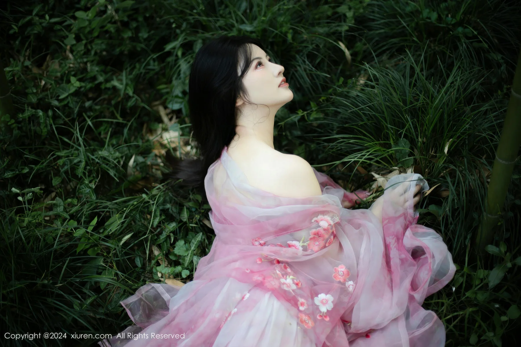 XiuRen 秀人 No.9100 诗诗kiki 粉色古风服饰性感写真1 - 8