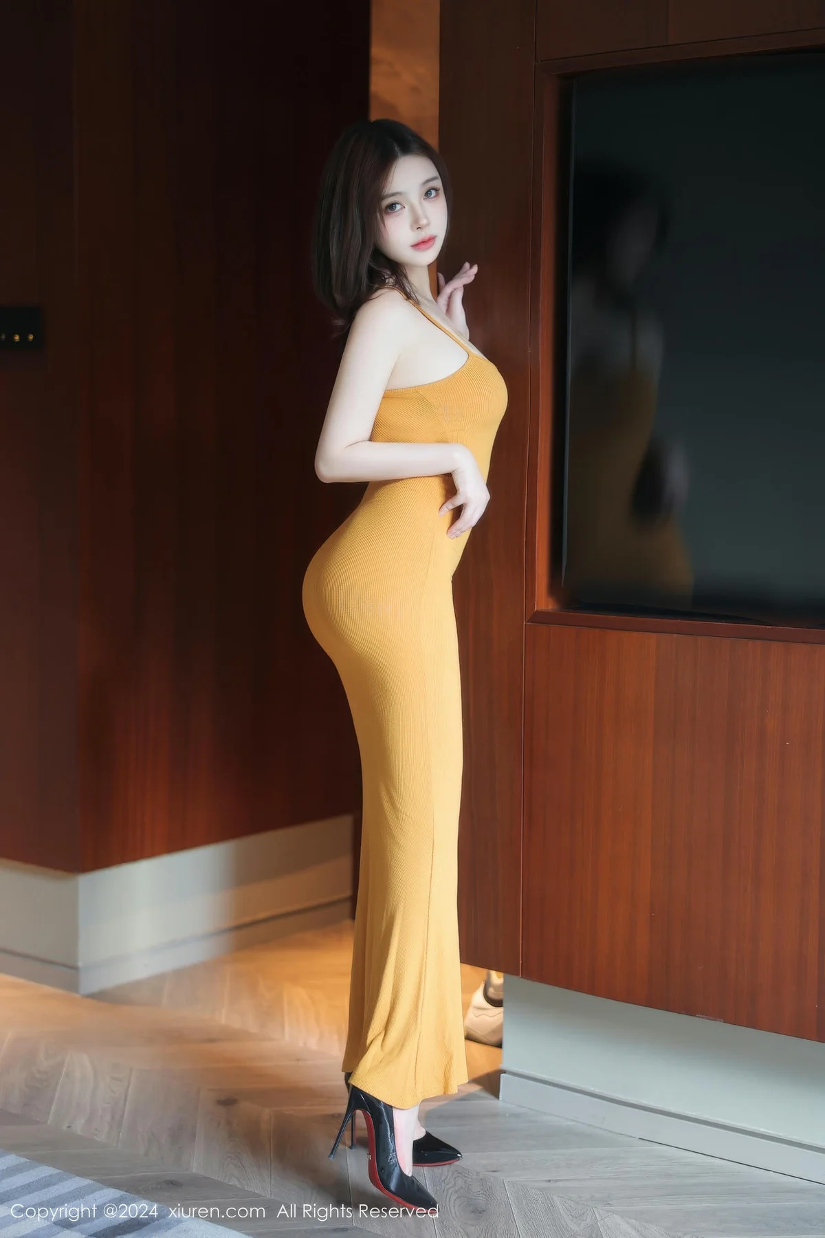 XiuRen 秀人 No.9103 麻布学妹 翘臀紧身裙 - 6