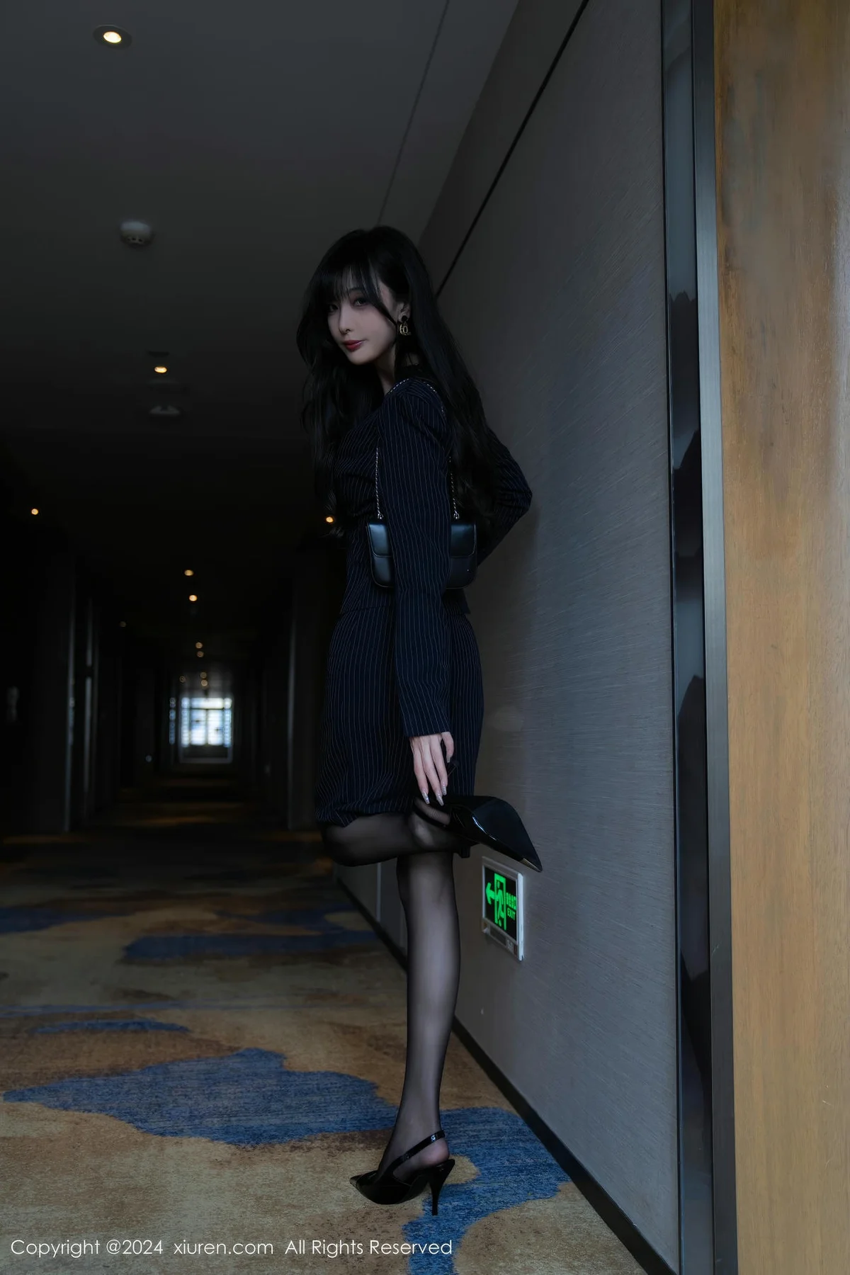 XiuRen 秀人 No.9186 林星阑 紫色情趣内衣性感写真 - 1