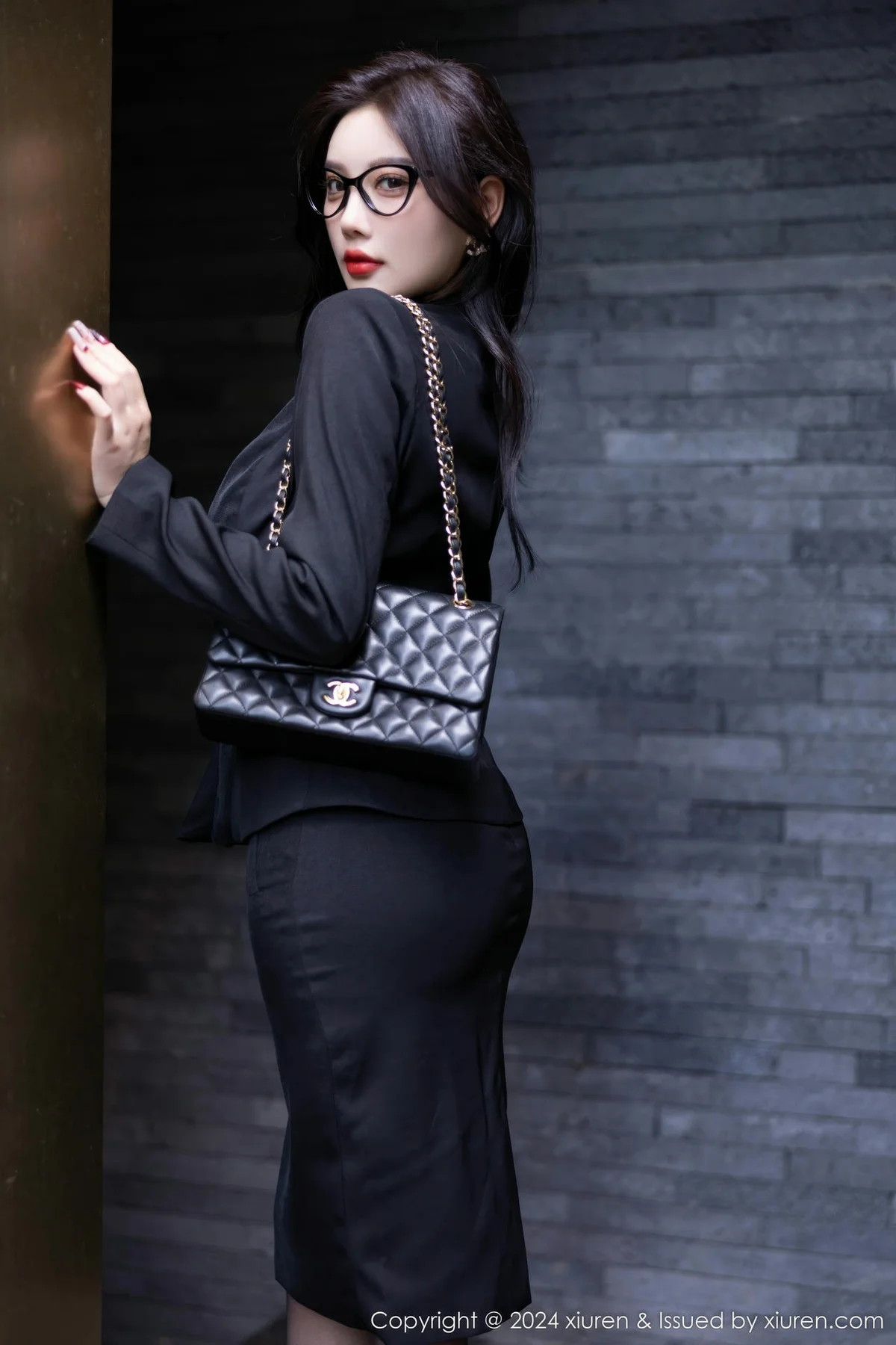 XiuRen 秀人 No.9190 杨晨晨Yome 性感黑色OL服饰 - 4