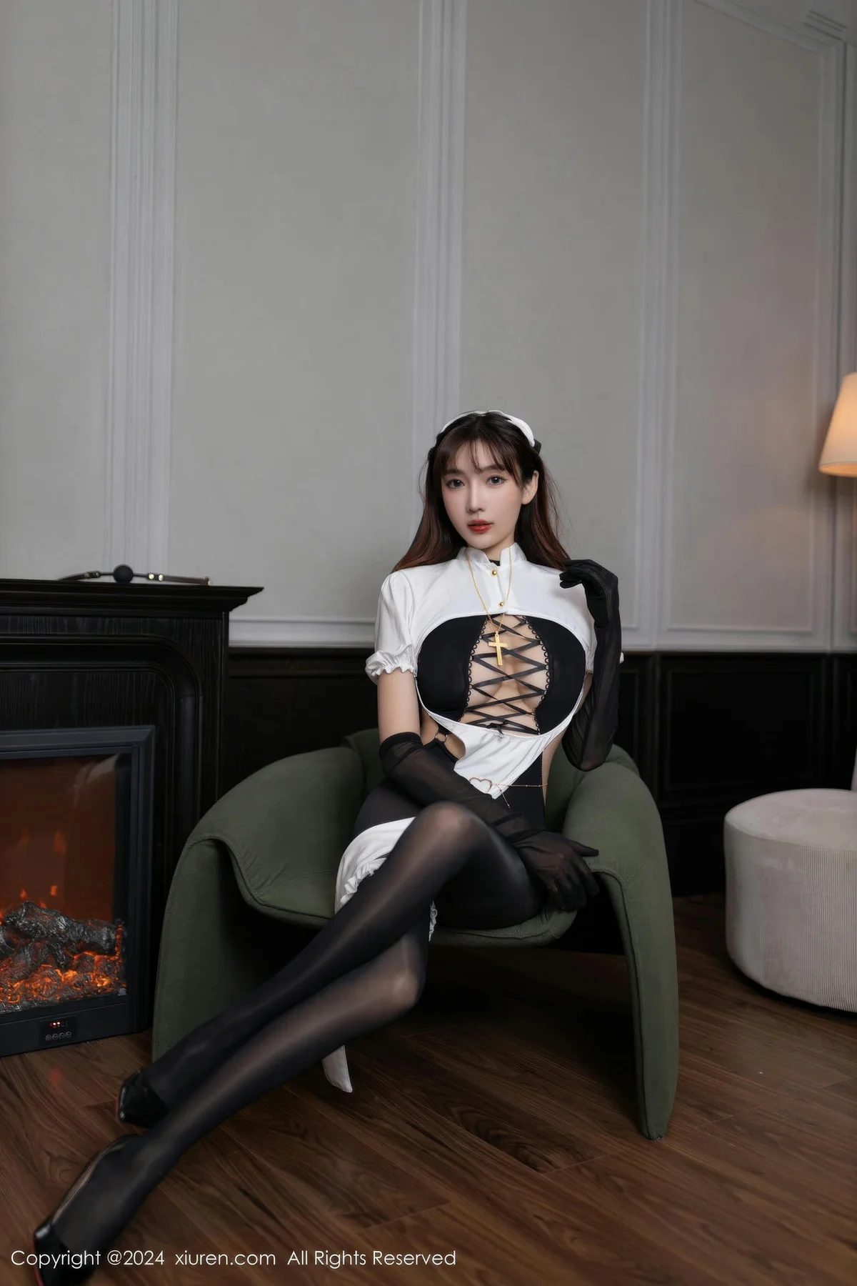 XiuRen 秀人 No.9216 陆萱萱 性感修女服饰 - 4