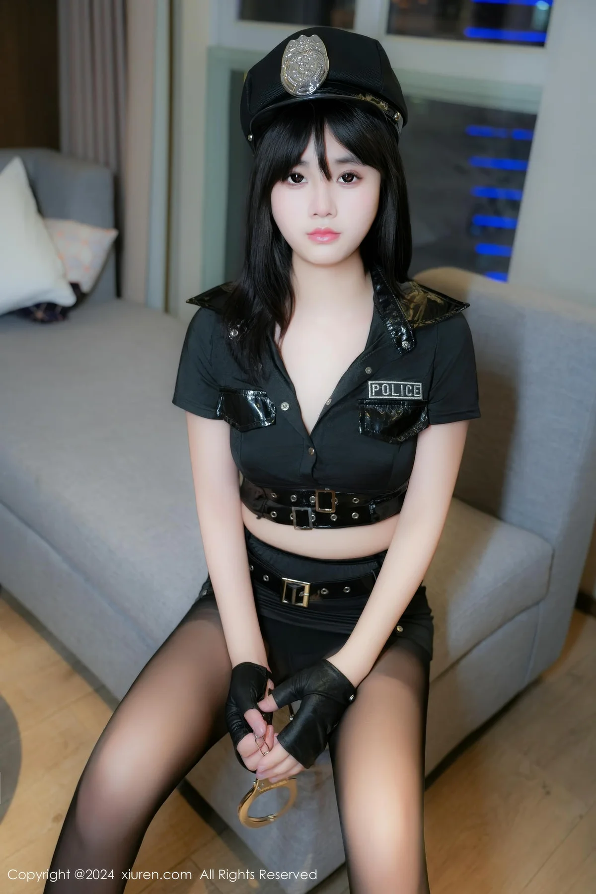 XiuRen 秀人 No.9253 雅茹老师 性感蓝色COSPLAY服饰 - 1