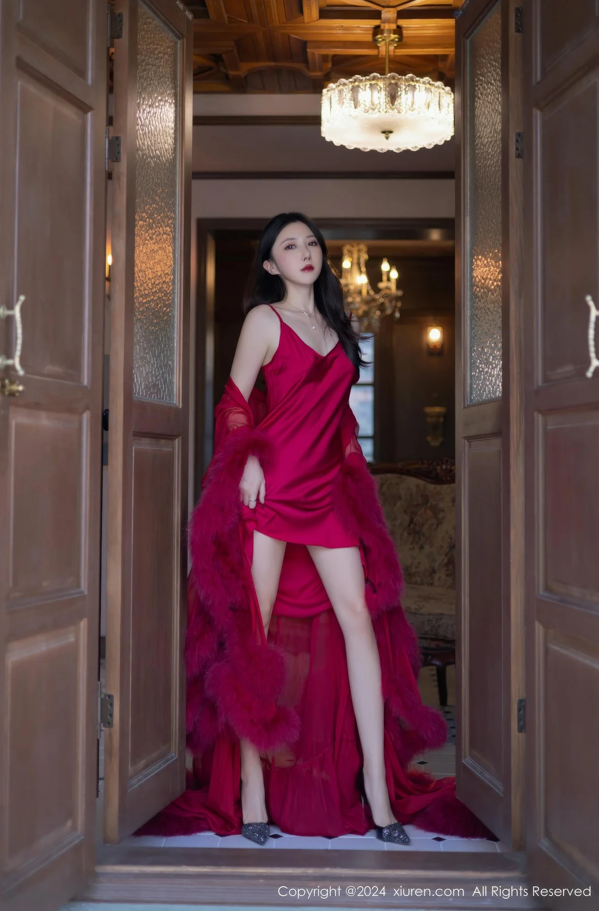 XiuRen 秀人 No.9422 鱼子酱Fish红色睡裙玉体 - 5