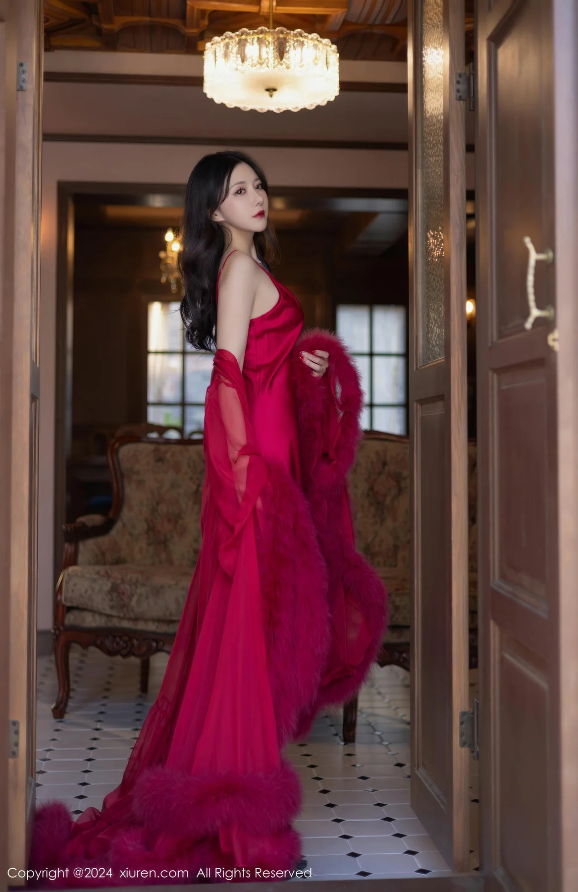 XiuRen 秀人 No.9422 鱼子酱Fish红色睡裙玉体 - 9