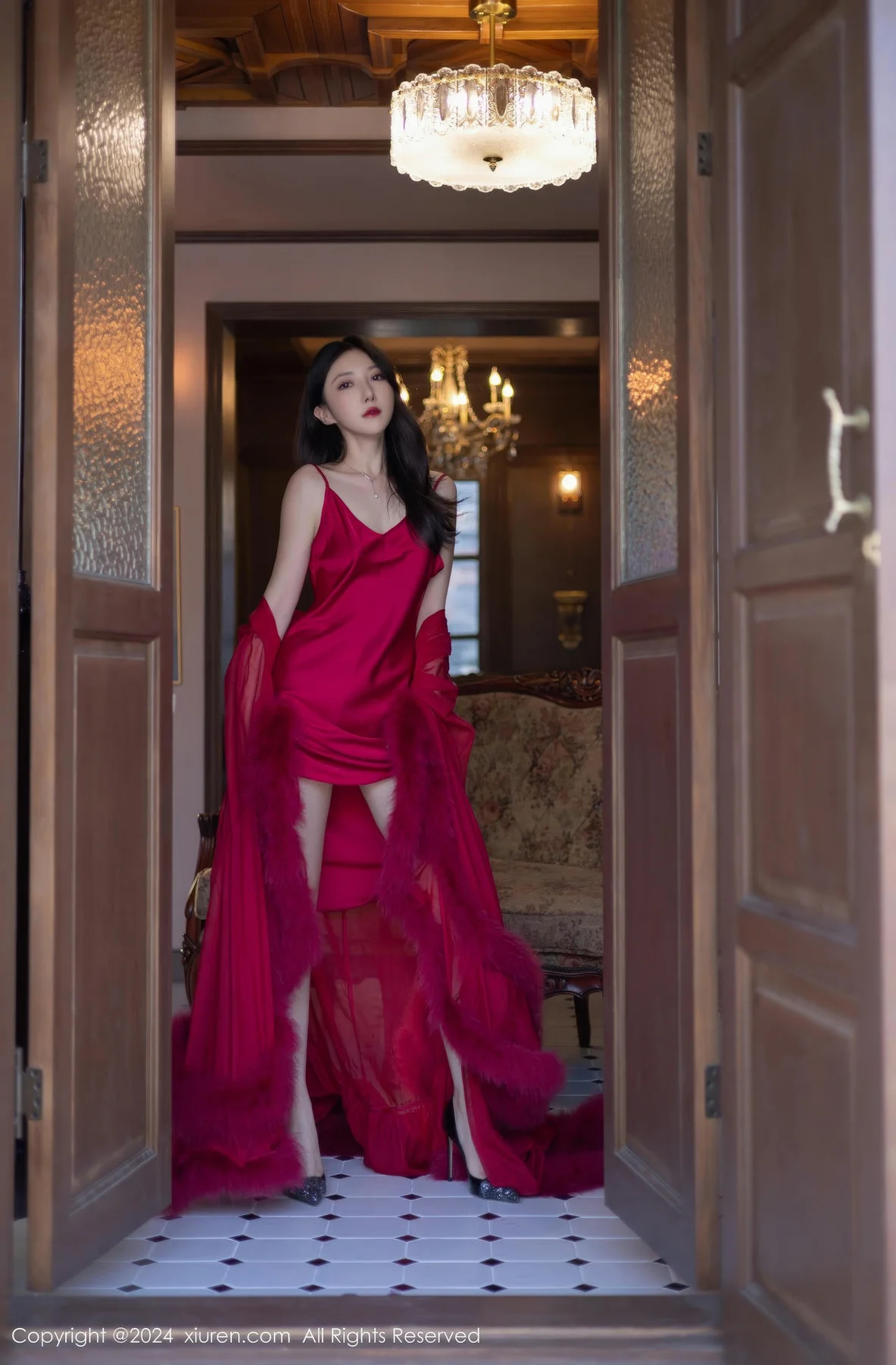 XiuRen 秀人 No.9422 鱼子酱Fish红色睡裙玉体 - 3