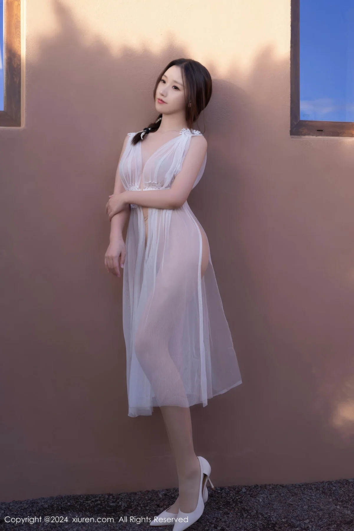 XiuRen 秀人 No.9442 杏子Yada 玉背白丝美腿 - 3