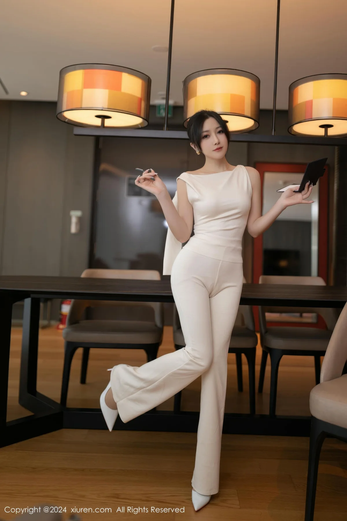 XiuRen 秀人 No.9457 鱼子酱Fish 肉色丝袜 - 10