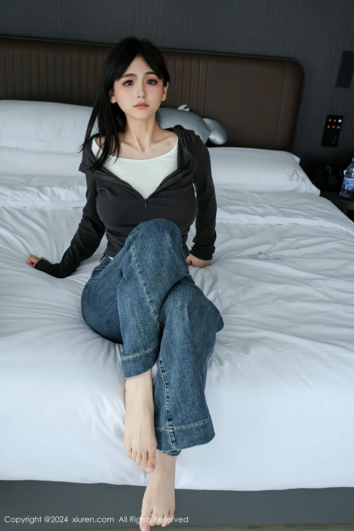 XiuRen 秀人 No.9464 奶芙乔乔 透视黑丝连体衣 - 4