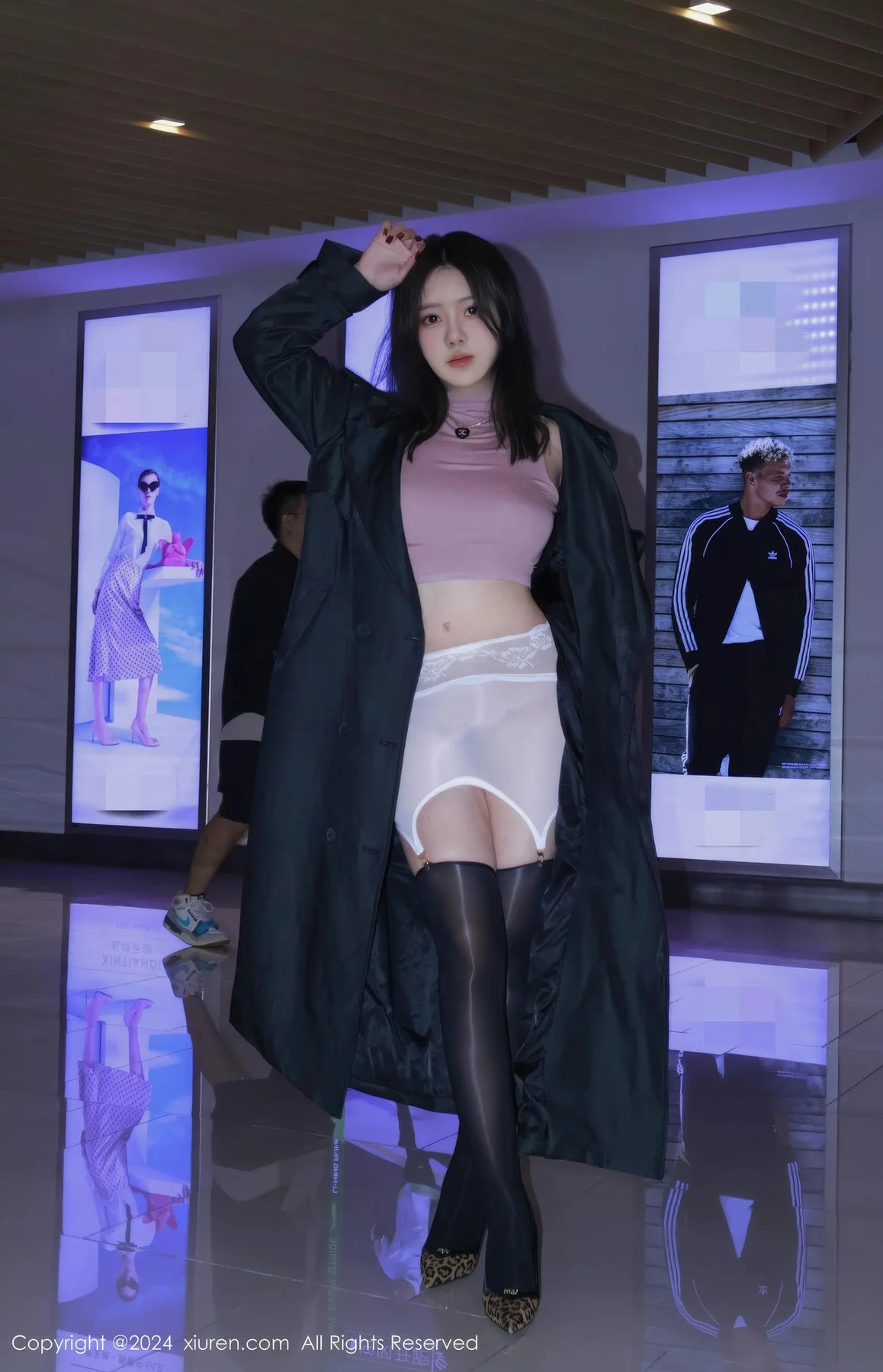 XiuRen 秀人 No.9489 小薯条nienie 诱惑肉色丝袜 - 2